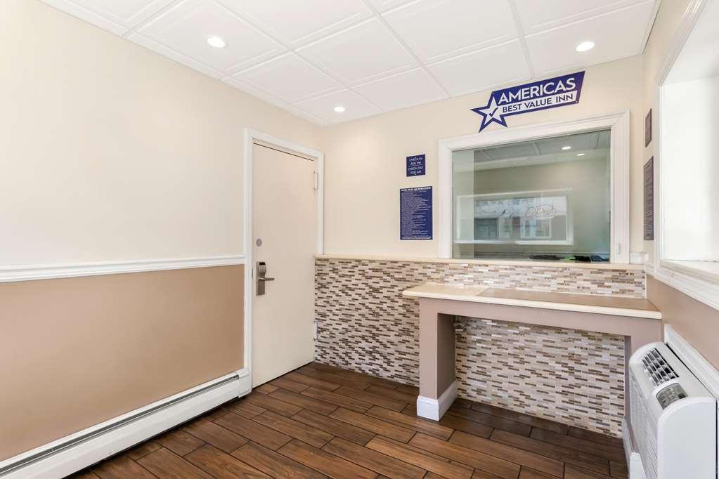 Americas Best Value Inn Avenel Woodbridge Inreriör bild